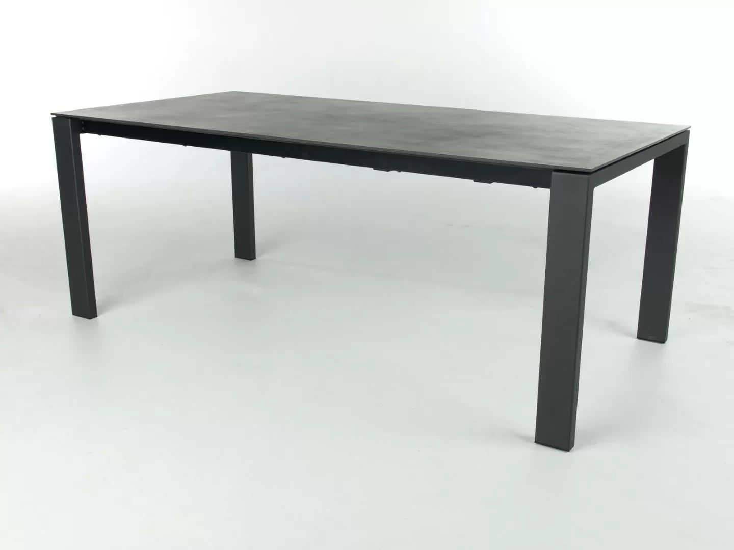 Eettafel Cervo uitschuifbaar