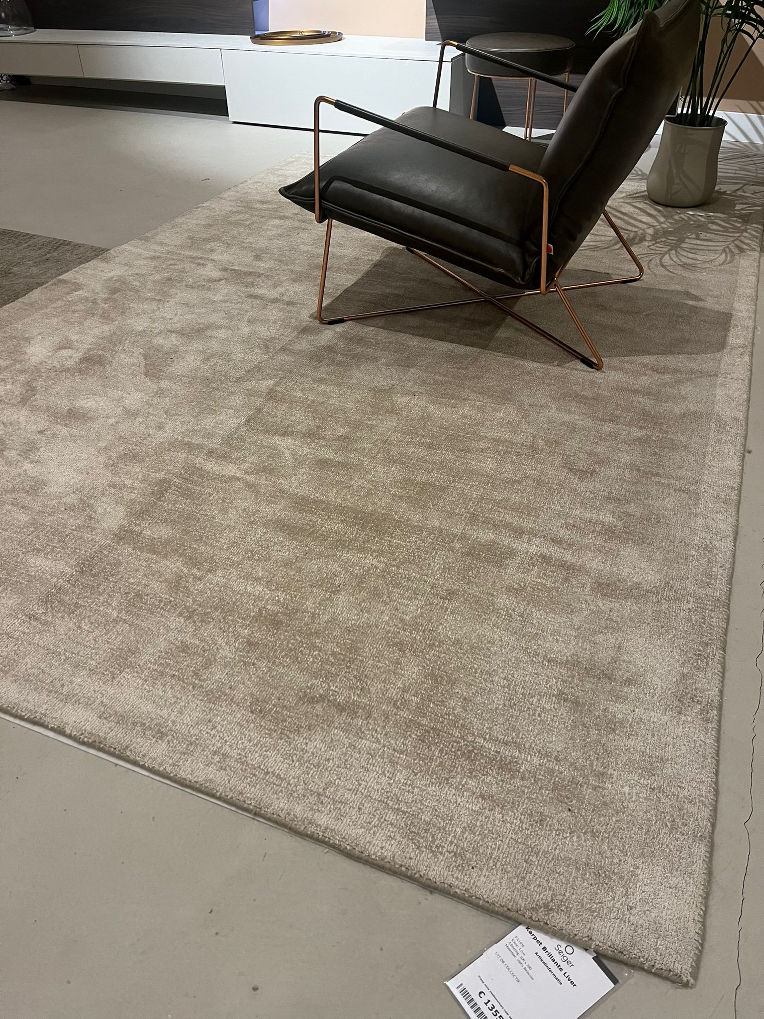 Karpet Brillante Liver
