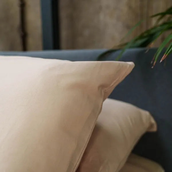 Kayori Edo Katoensatijn - Nude