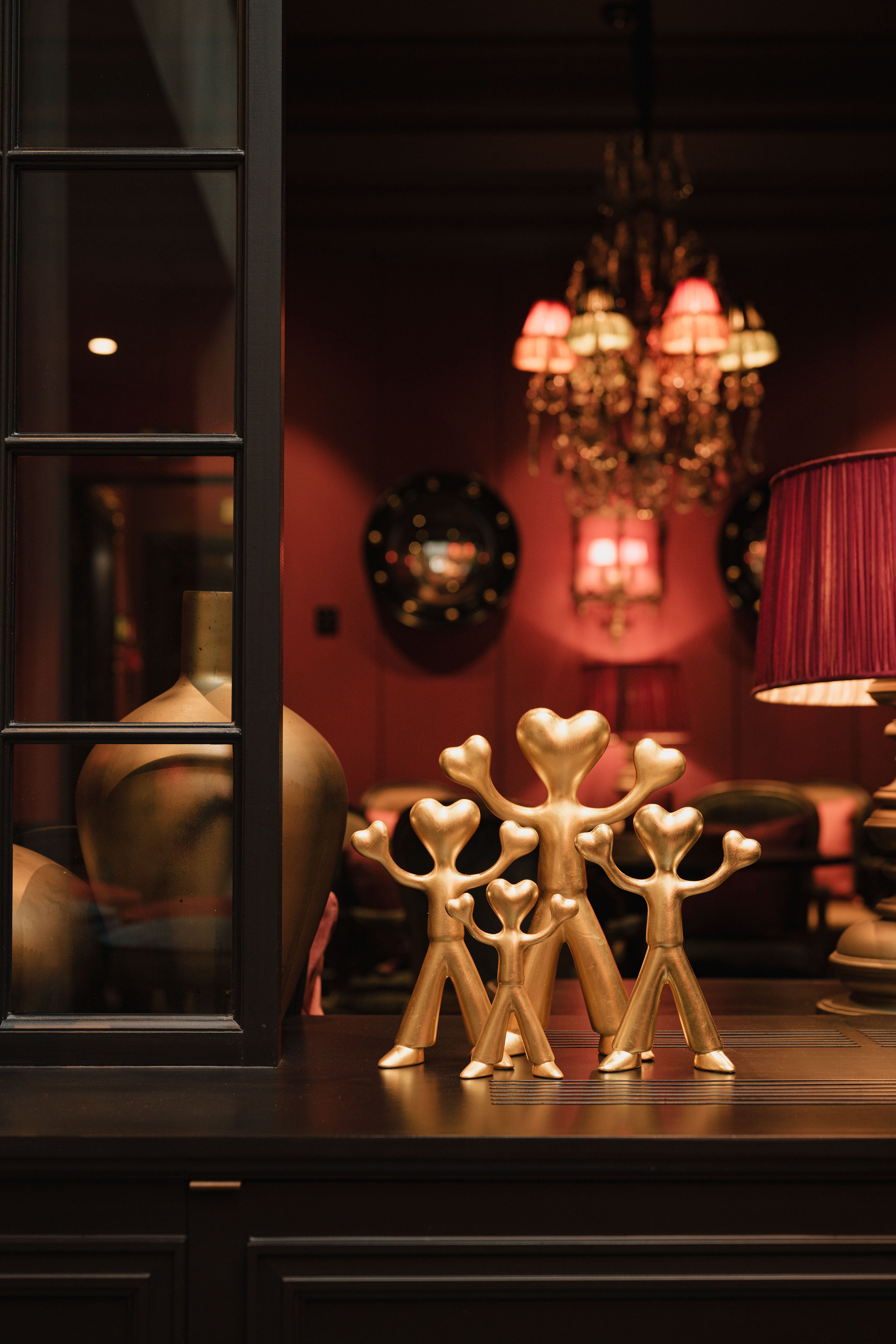 Luc de Maeght - Saint of Love 24k Bladgoud