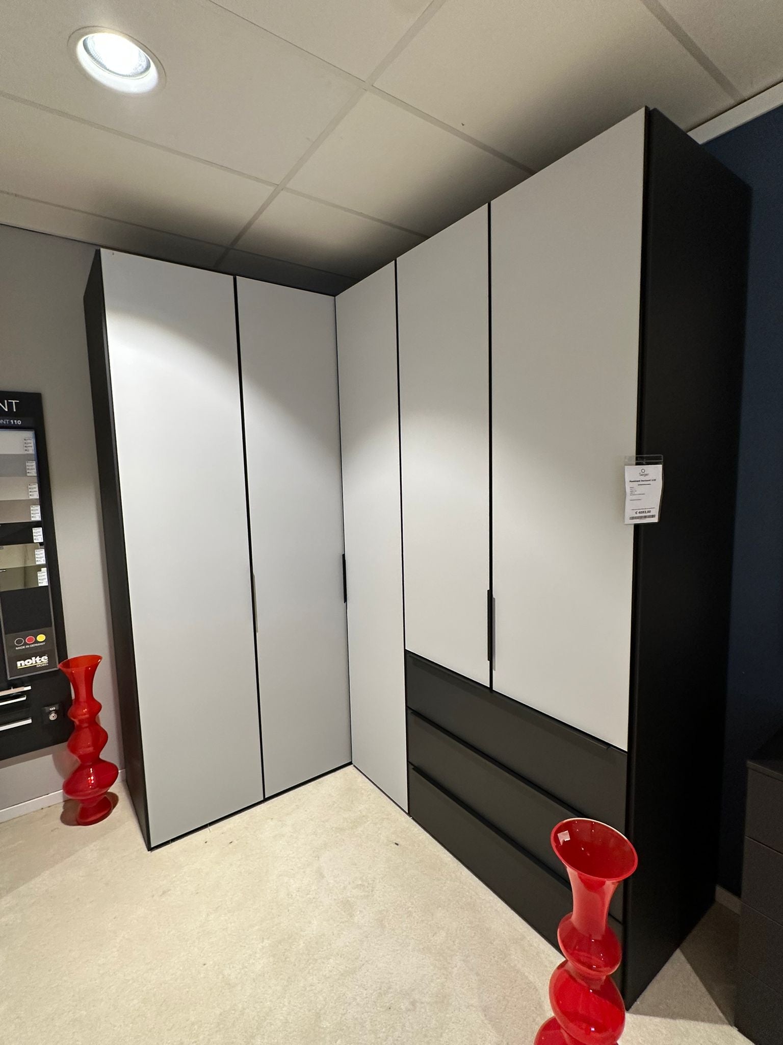 Linnenhoek kast grijs